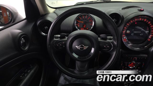 Mini Countryman 2015 — photo 13
