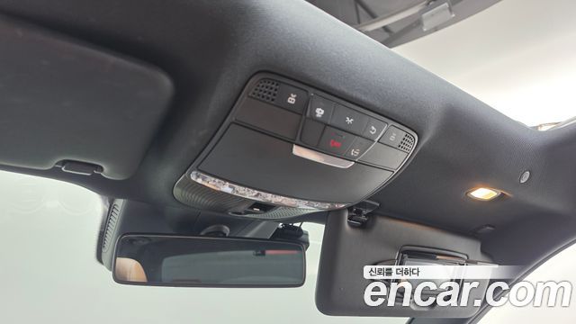 Mercedes-Benz E-Class 2020 — photo 20
