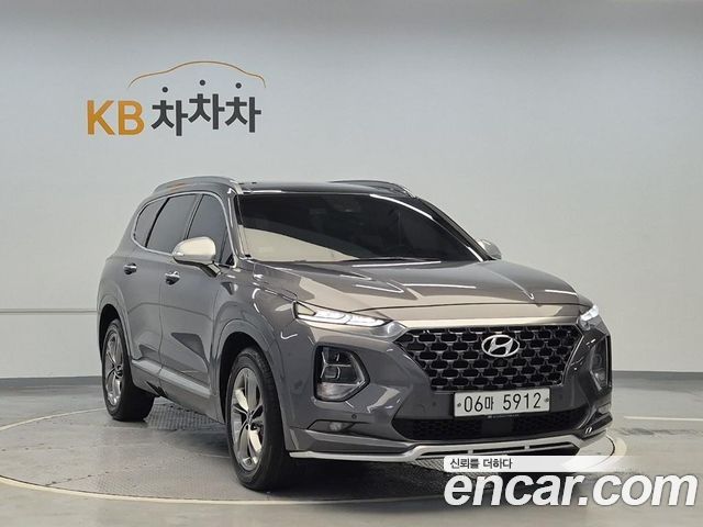 Hyundai Santafe 2019 — photo 1