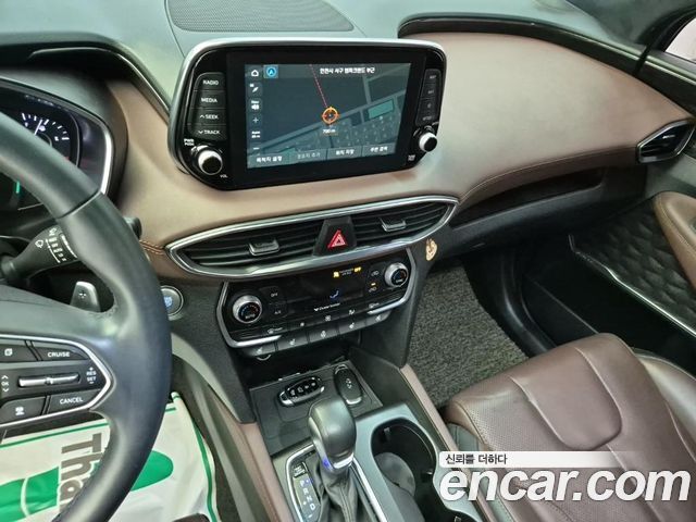 Hyundai Santafe 2019 — photo 10