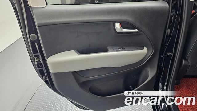 Kia RAY 2022 — photo 15