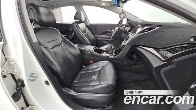 Hyundai Grandeur 2012 — photo 11