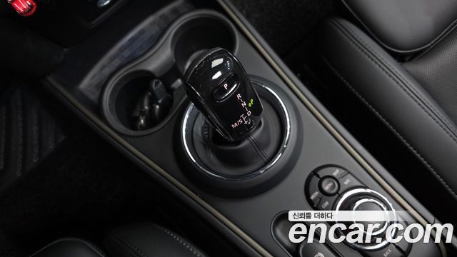 Mini Countryman 2022 — photo 12
