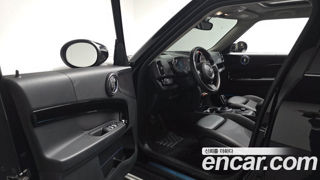 Mini Countryman 2022 — photo 13
