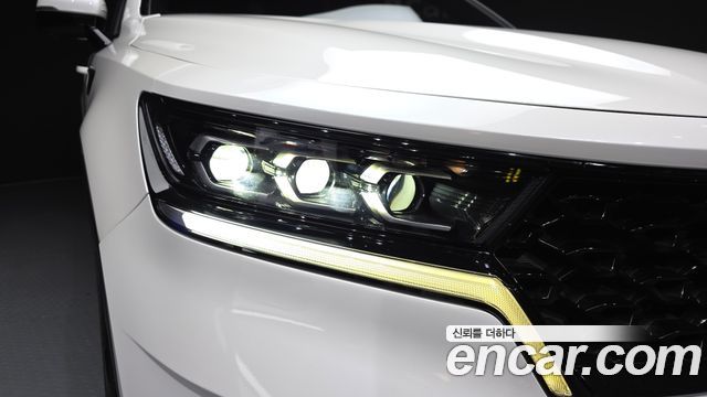 Kia Sorento 2022 — photo 8
