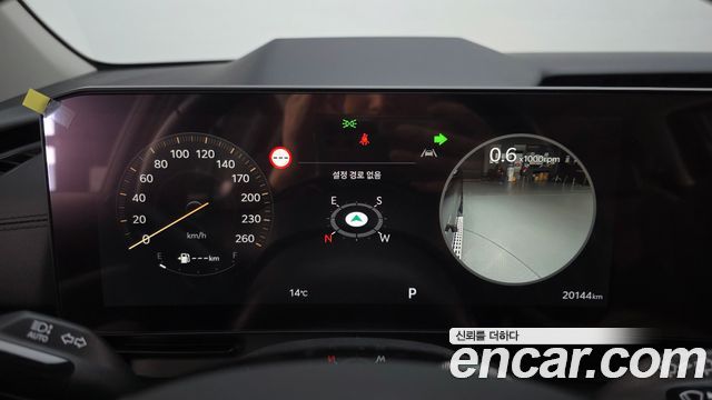 Kia Canival 2024 — photo 11