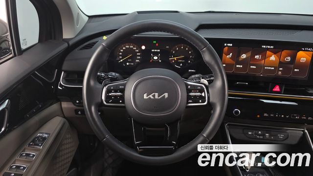 Kia Canival 2024 — photo 20