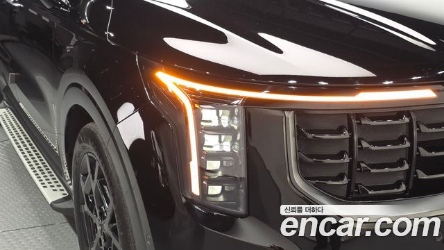 Kia Canival 2024 — photo 8