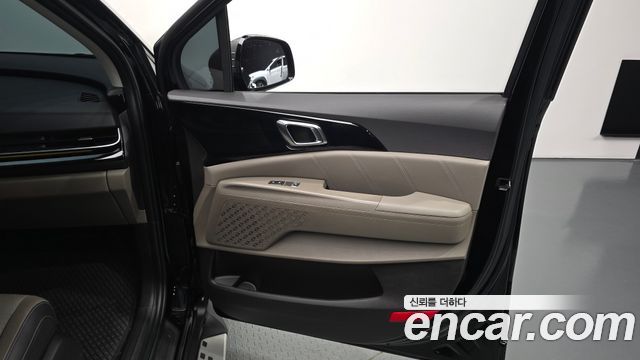 Kia Canival 2024 — photo 15