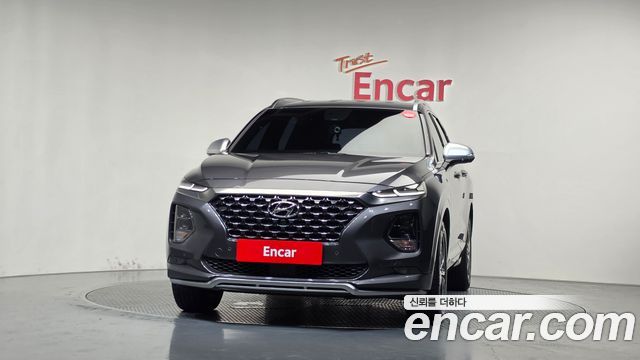 Hyundai Santafe 2019 — photo 3