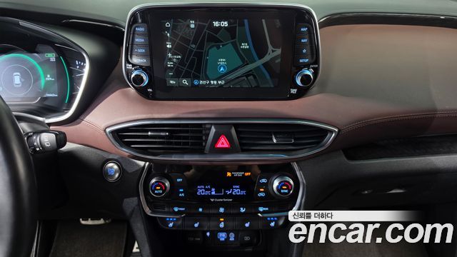 Hyundai Santafe 2019 — photo 14