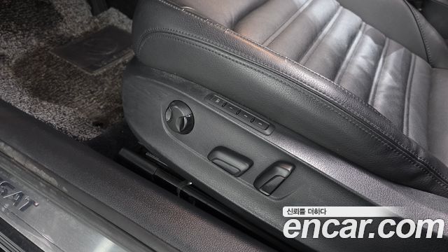 Volkswagen Passat 2018 — photo 18