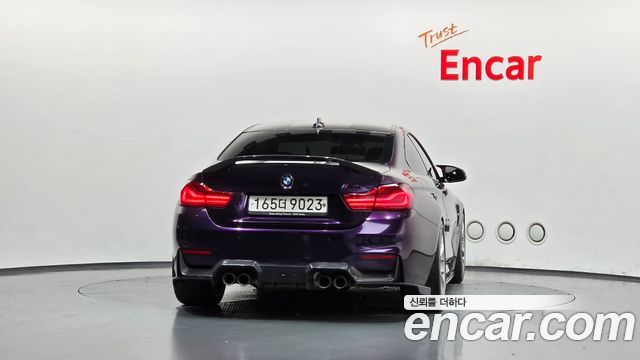 BMW M4 2018 — photo 4