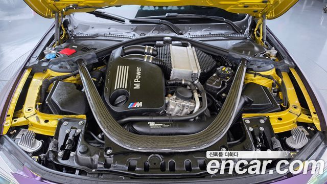 BMW M4 2018 — photo 6