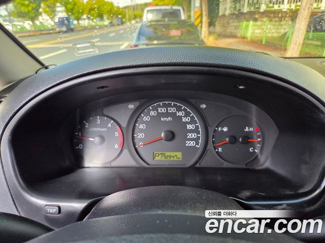 Hyundai Starex 2012 — photo 14