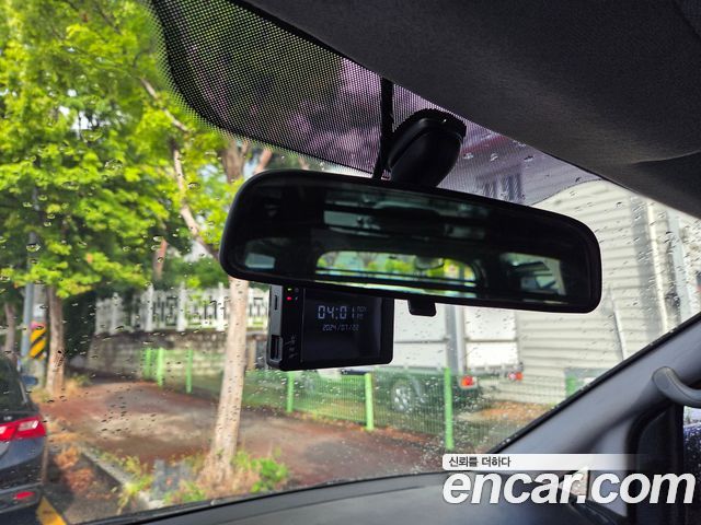 Hyundai Starex 2012 — photo 15