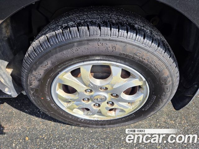 Hyundai Starex 2012 — photo 18