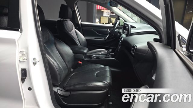 Hyundai Santafe 2020 — photo 17