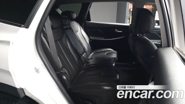 Hyundai Santafe 2020 — photo 18