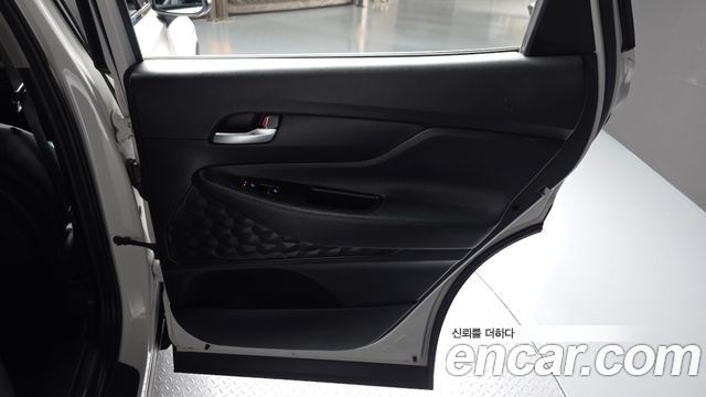 Hyundai Santafe 2020 — photo 15