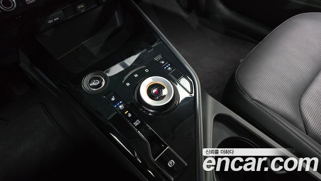 Kia Niro 2023 — photo 12