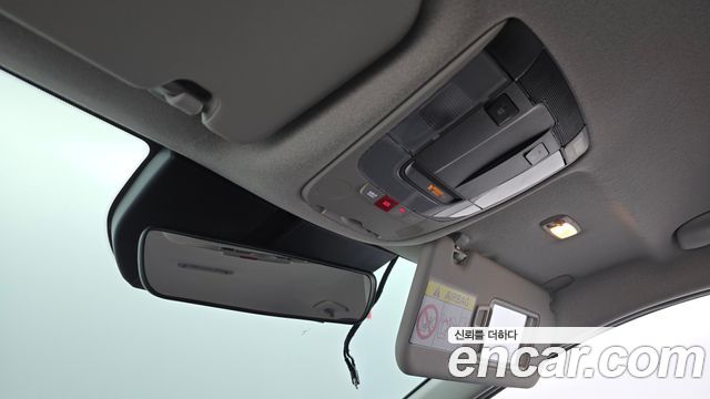 Kia Niro 2023 — photo 25