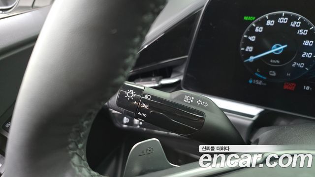 Kia Niro 2023 — photo 27