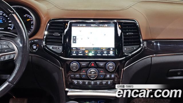 Jeep Cherokee 2020 — photo 15