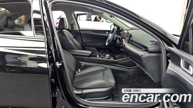 Kia K5 2024 — photo 17