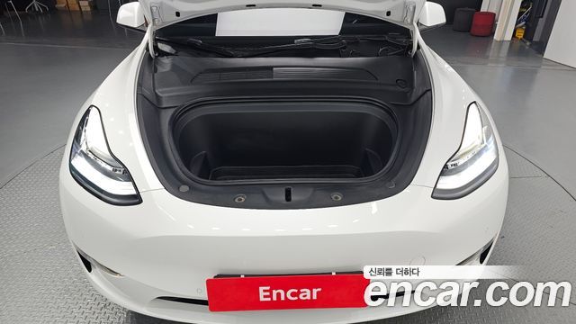 Tesla Model Y 2021 — photo 6