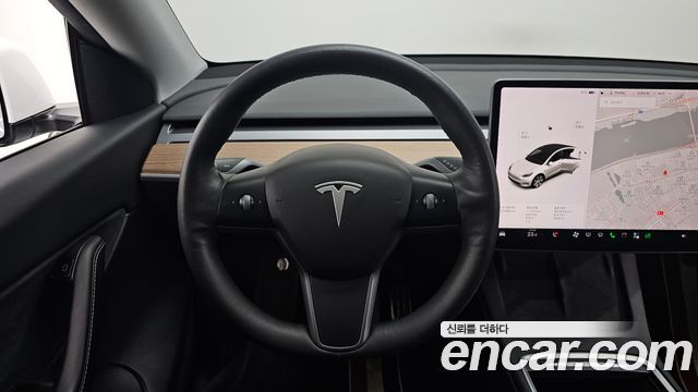 Tesla Model Y 2021 — photo 19