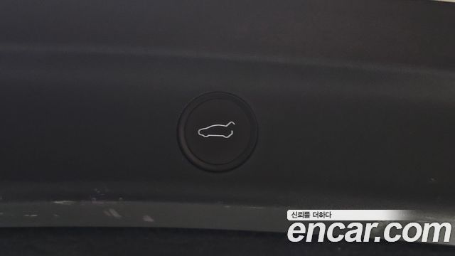 Tesla Model Y 2021 — photo 32