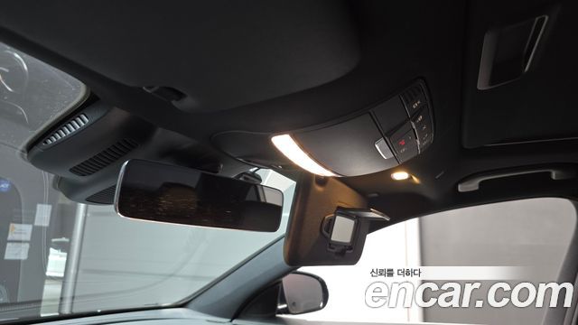 Mercedes-Benz E-Class 2022 — photo 31