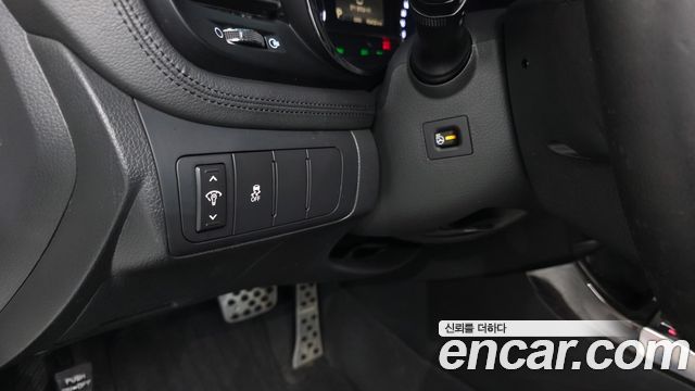 Kia K5 2011 — photo 12
