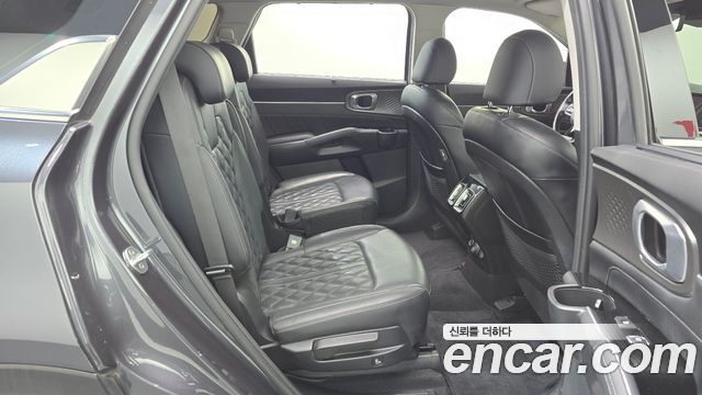 Kia Sorento 2021 — photo 25