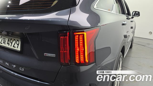 Kia Sorento 2021 — photo 9