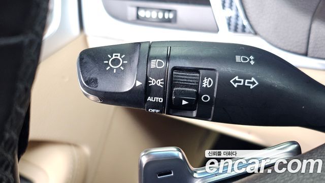 Genesis G80 2017 — photo 26