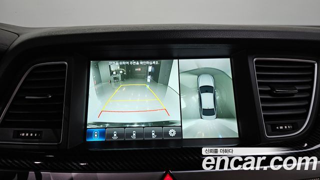 Genesis G80 2017 — photo 32
