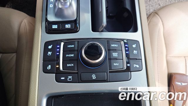 Genesis G80 2017 — photo 35