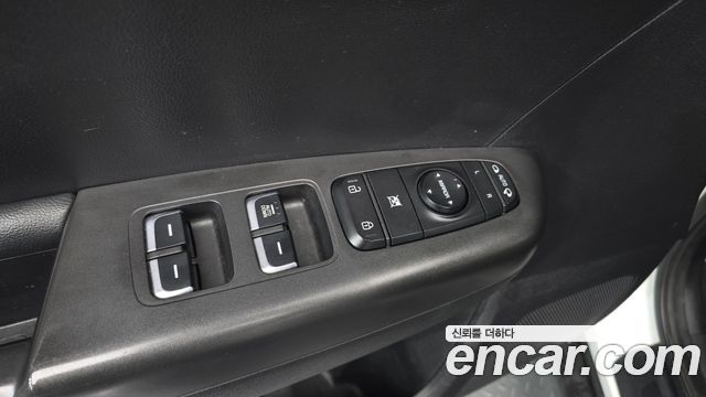 Kia Sportage 2016 — photo 29