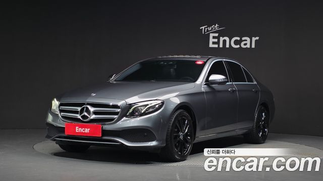 Mercedes-Benz E-Class 2019 — photo 1