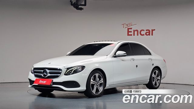 Mercedes-Benz E-Class 2019 — photo 1