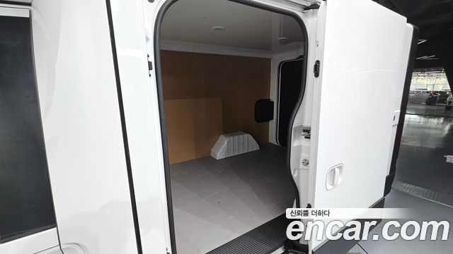 Hyundai ST1 2025 — photo 29