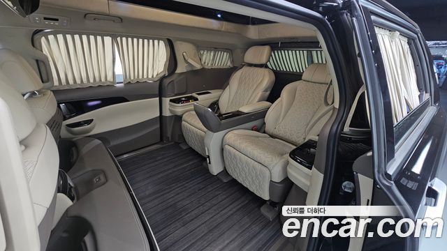 Kia Canival 2022 — photo 12