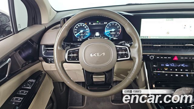 Kia Canival 2022 — photo 13