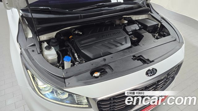 Kia Canival 2019 — photo 6
