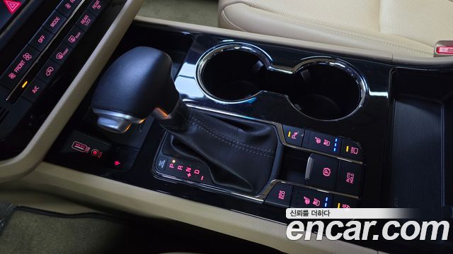 Kia Canival 2019 — photo 12