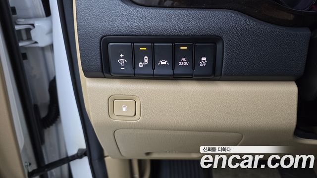 Kia Canival 2019 — photo 24