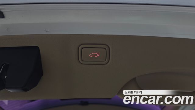 Kia Canival 2019 — photo 31