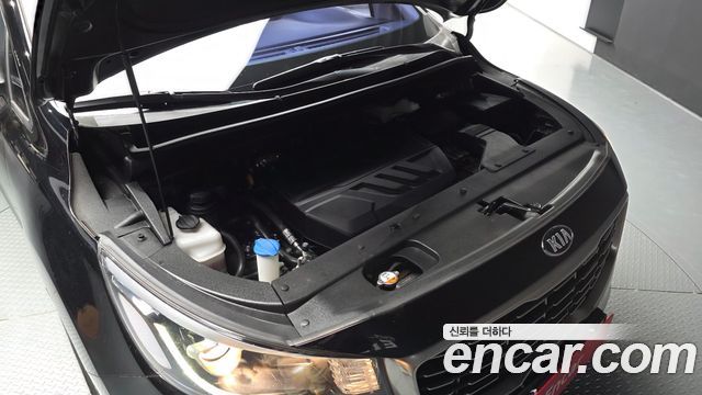 Kia Canival 2020 — photo 6